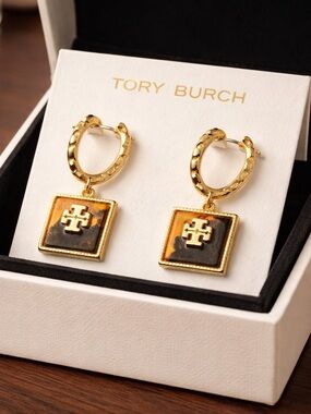 Tory Burch Gold and Tortoiseshell Square Drop Earrings